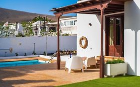 Agradable Y Familiar Con Piscina Casa Inima